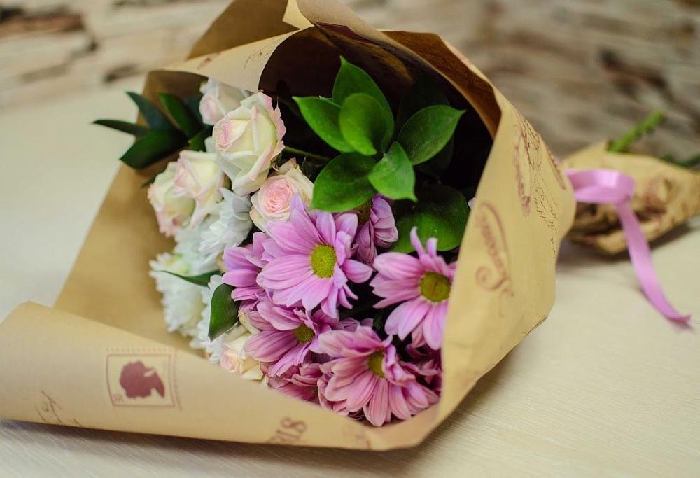 Букет цветов из: Розы и Хризантемы в Бессоновке