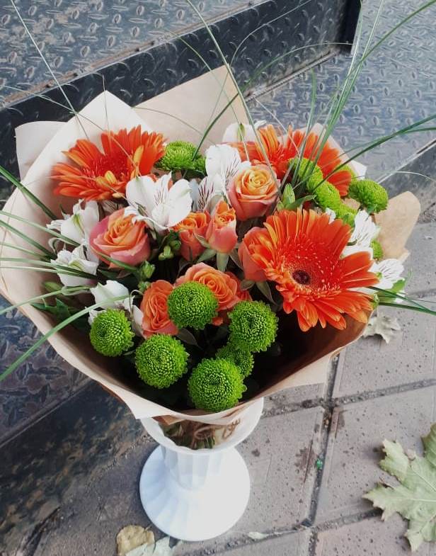 Букет цветов из: Герберы, Хризантемы, Альстромерии и Розы в Бессоновке