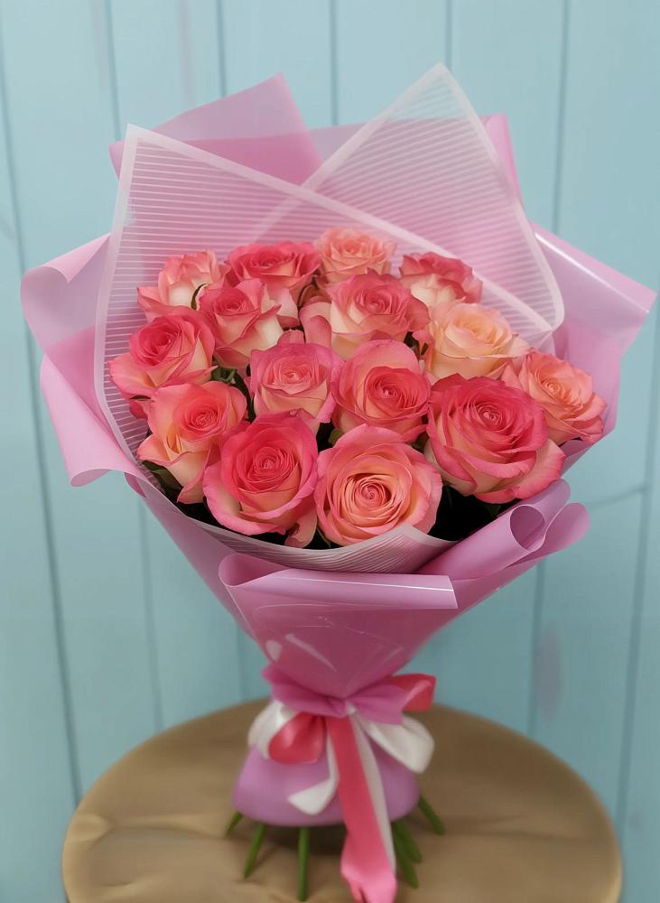 Букет 15 Розовых роз Равель в Бессоновке