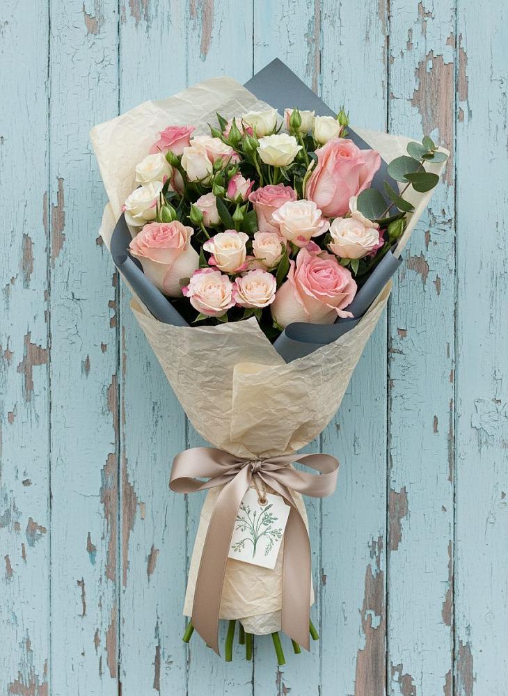 Букет цветов из: Розы в Бессоновке