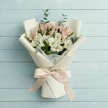 Букет цветов из:  Альстромерии в Бессоновке