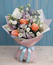 Букет цветов из:  Лизиантусы, Розы, Альстромерии и Гипсофила в Бессоновке