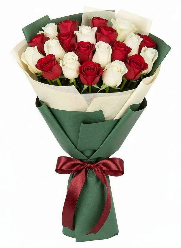 Букет Микс из красных и белых роз в Бессоновке