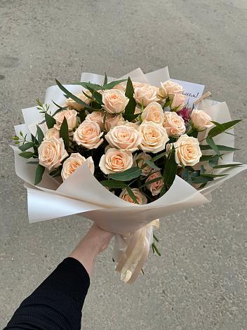 Букет Кремовые розы Латте в Бессоновке