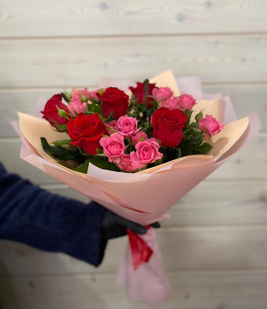 Букет цветов из: Розы в Бессоновке