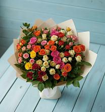 Букет Микс из разноцветных кустовых роз в Бессоновке